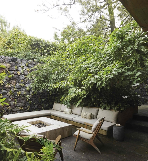 Manuel Cervantes house mexico bathroom jungle