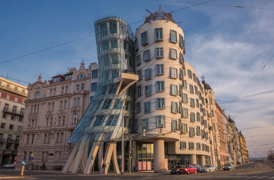 The Dancing House